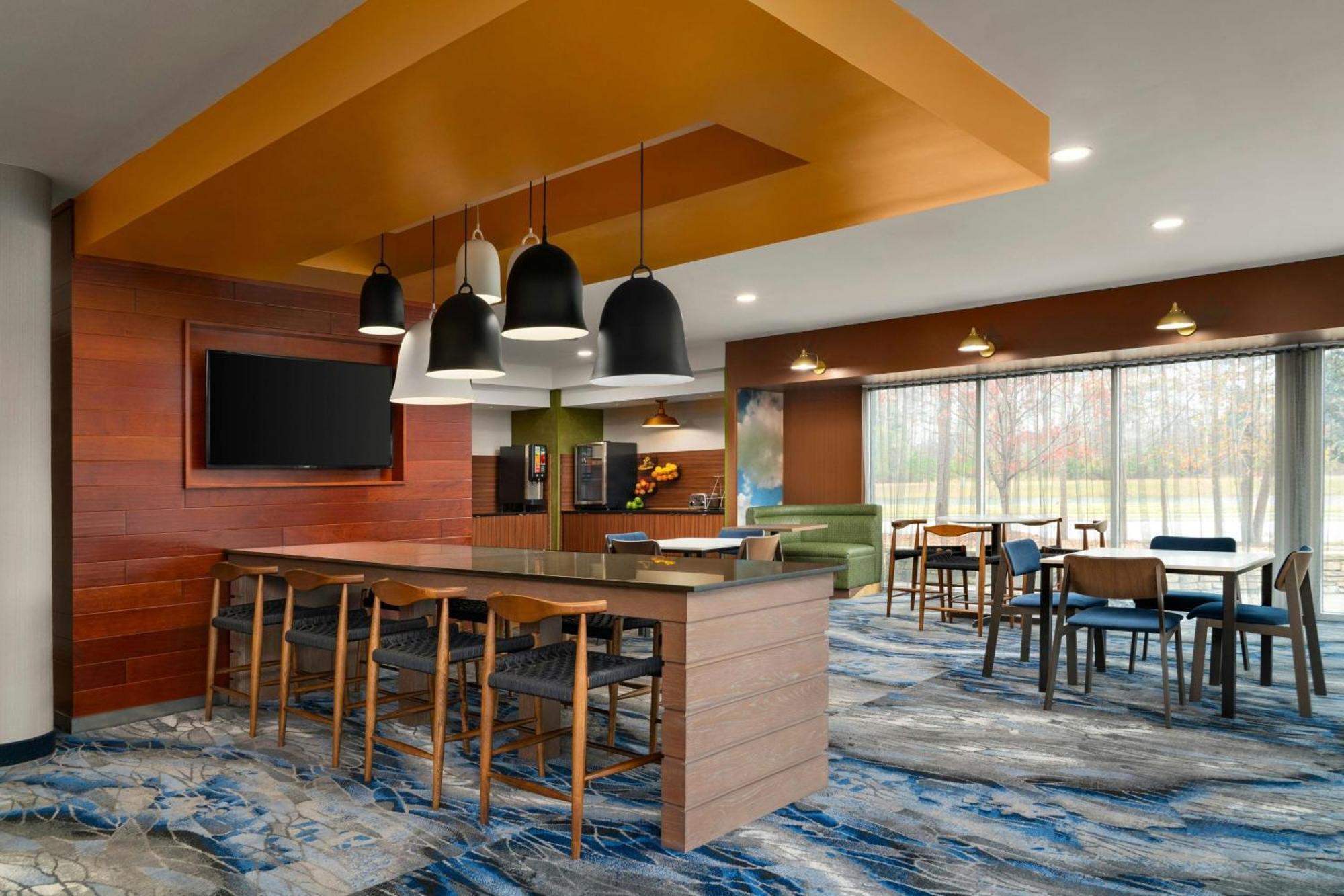Fairfield Inn & Suites By Marriott Chesapeake Suffolk Exterior photo