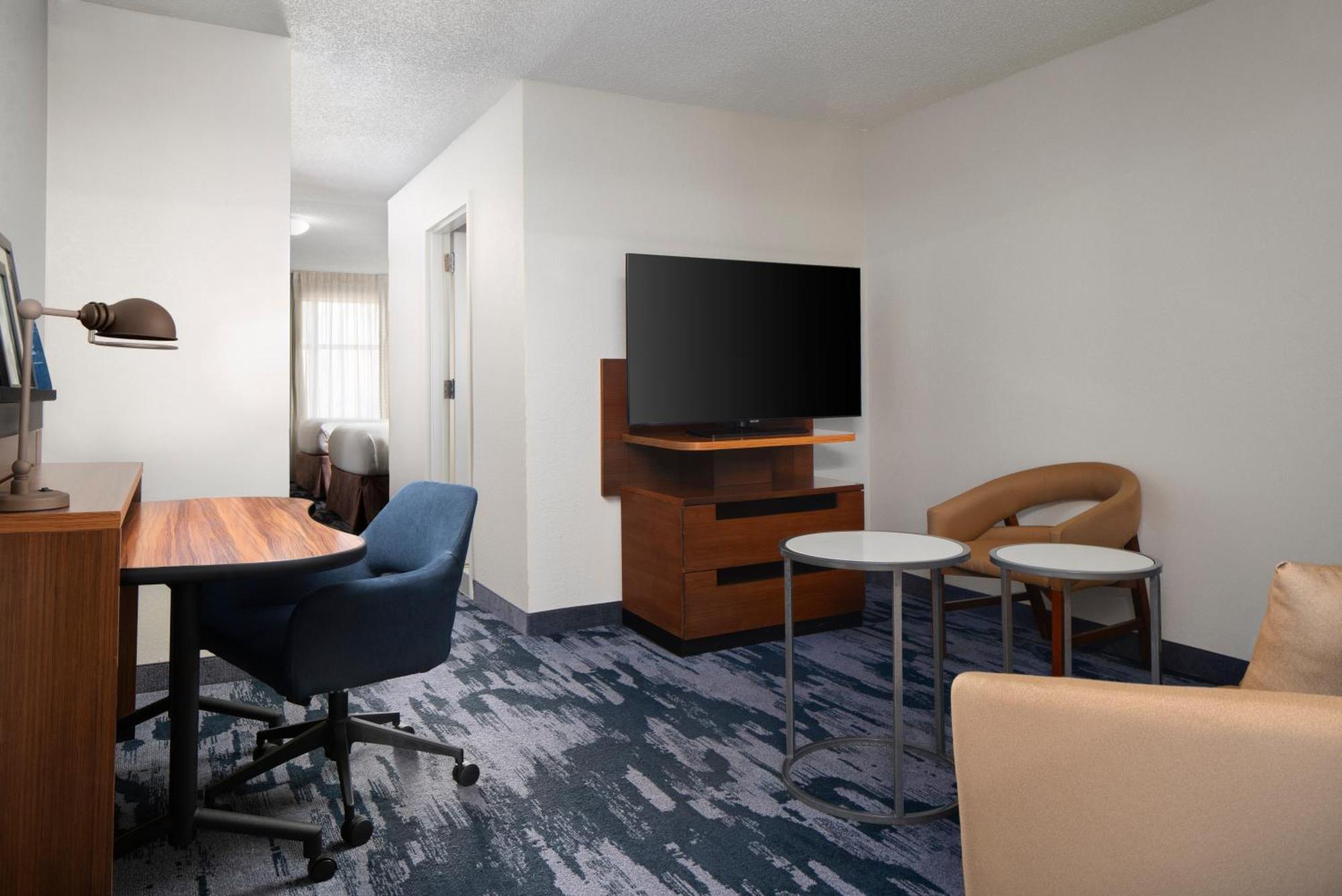 Fairfield Inn & Suites By Marriott Chesapeake Suffolk Exterior photo
